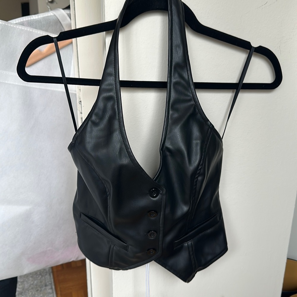 Princess Polly hollie vest size 6